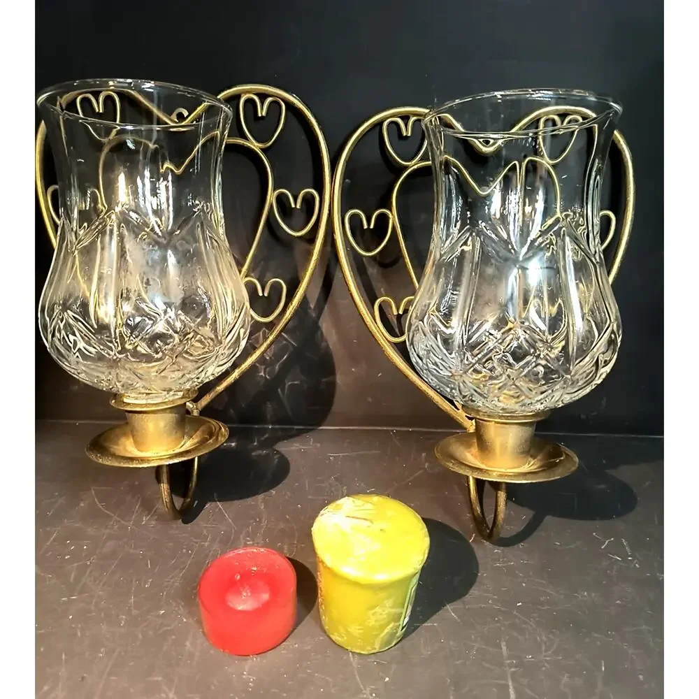 1287. Set of 2 Brass Heart Shaped Candle Sconces